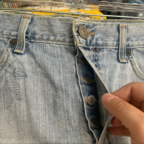 Levi distressed jean skirt size 11 - Picture 6 of 10